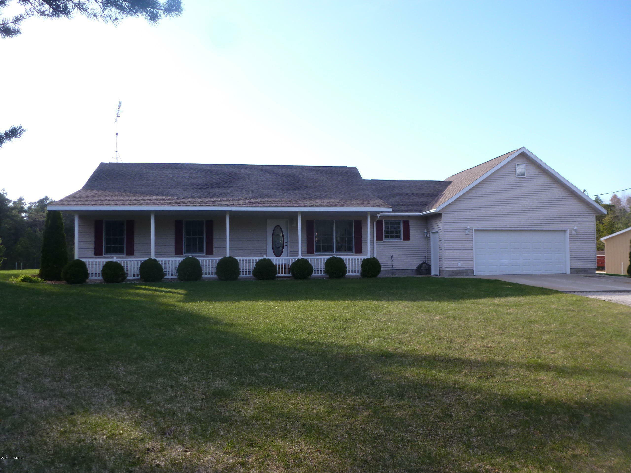 Property Photo:  3160 Duley Drive  MI 49445 