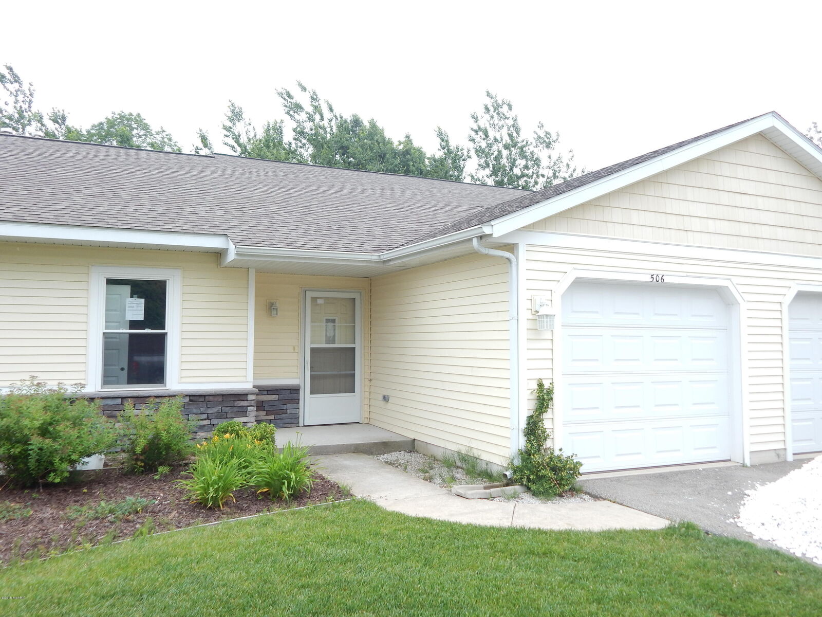 Property Photo:  506 Laurie Street  MI 49345 
