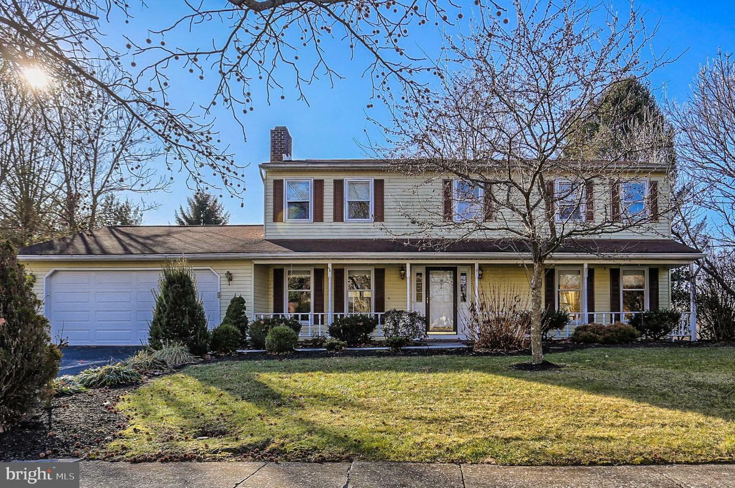 Property Photo:  821 Kent Drive  PA 17050 