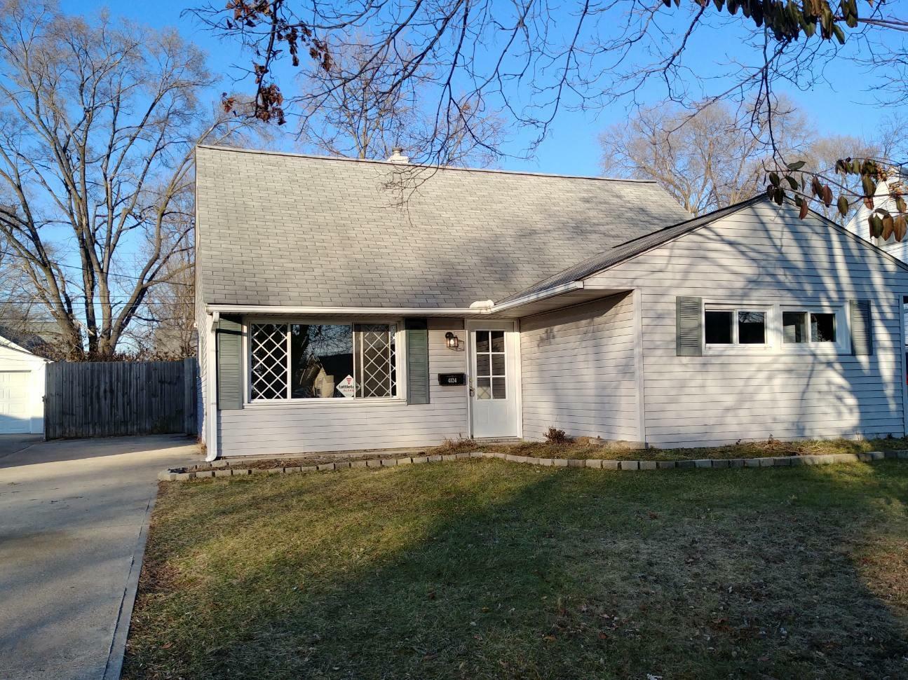 Property Photo:  4124 Virginia Circle E  OH 43213 