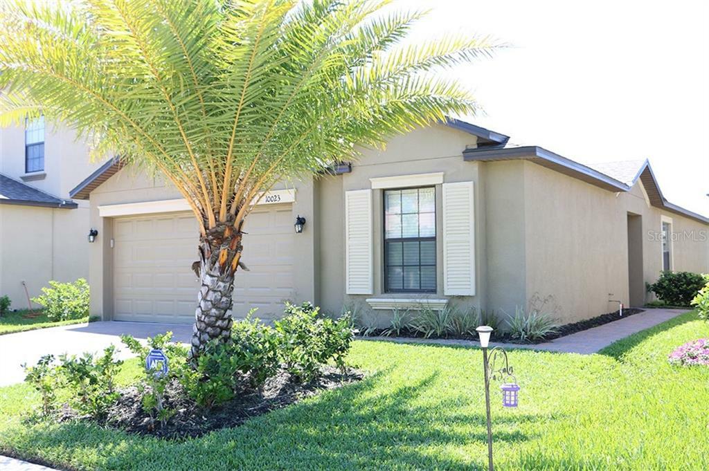 Property Photo:  10023 Newminster Loop  FL 33573 