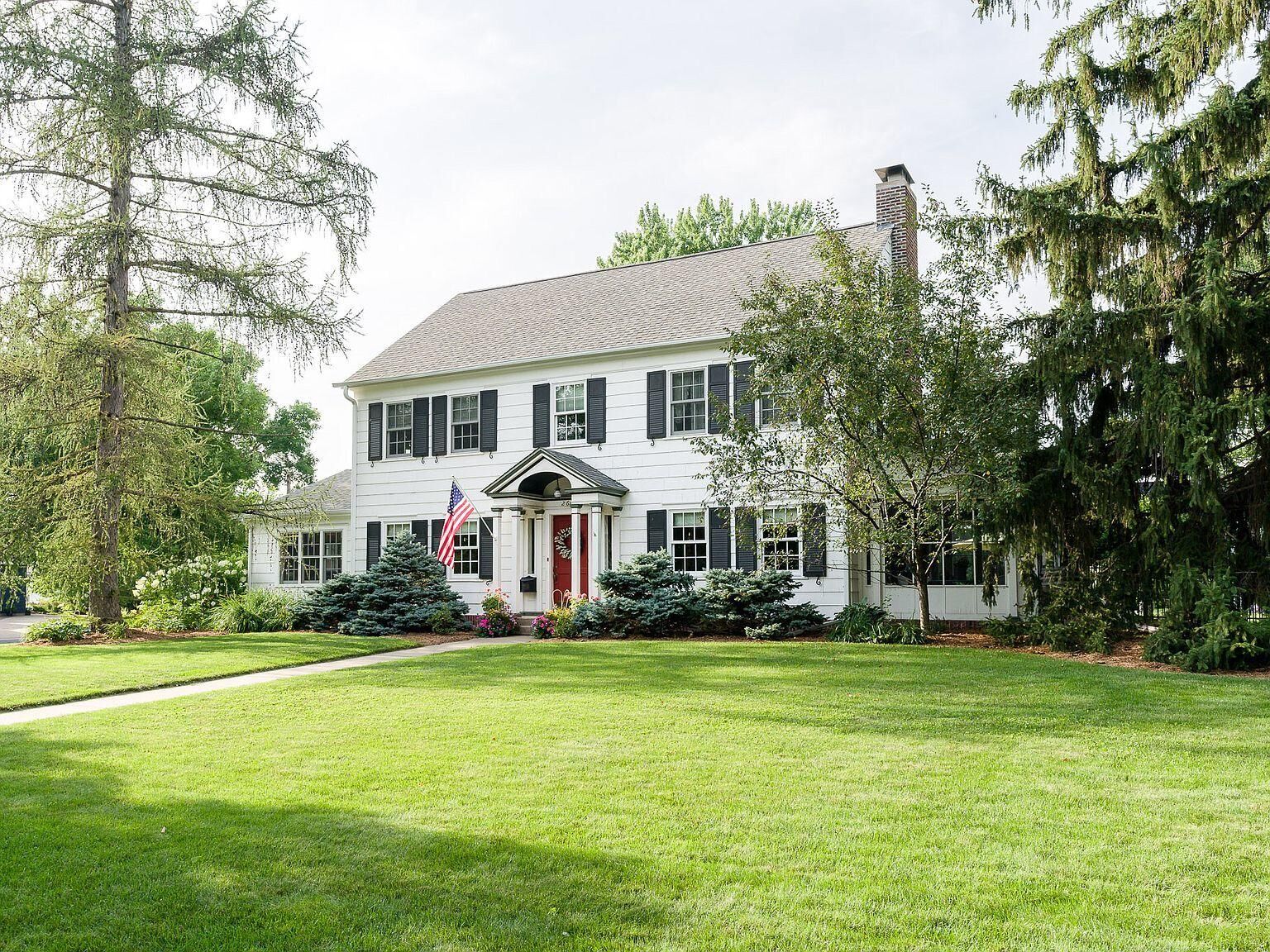 Property Photo:  2607 Cass St  WI 54601 