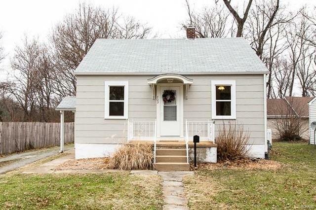 Property Photo: 403 Brackett 62226