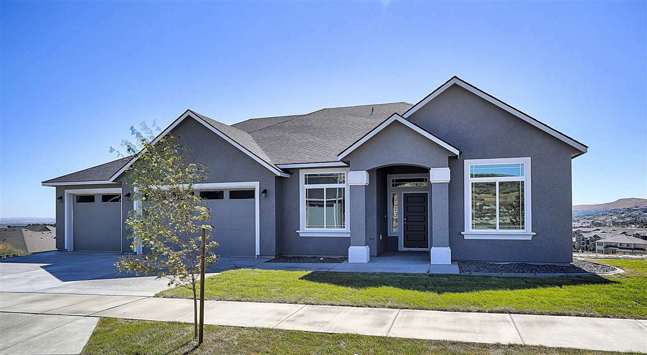 Property Photo: 9313 W Floyd Dr WA 99004