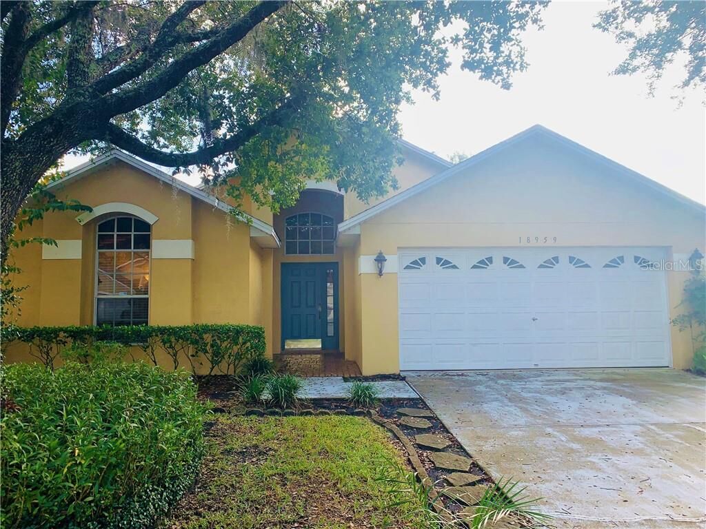Property Photo: 18959 Wood Sage Drive FL 33647