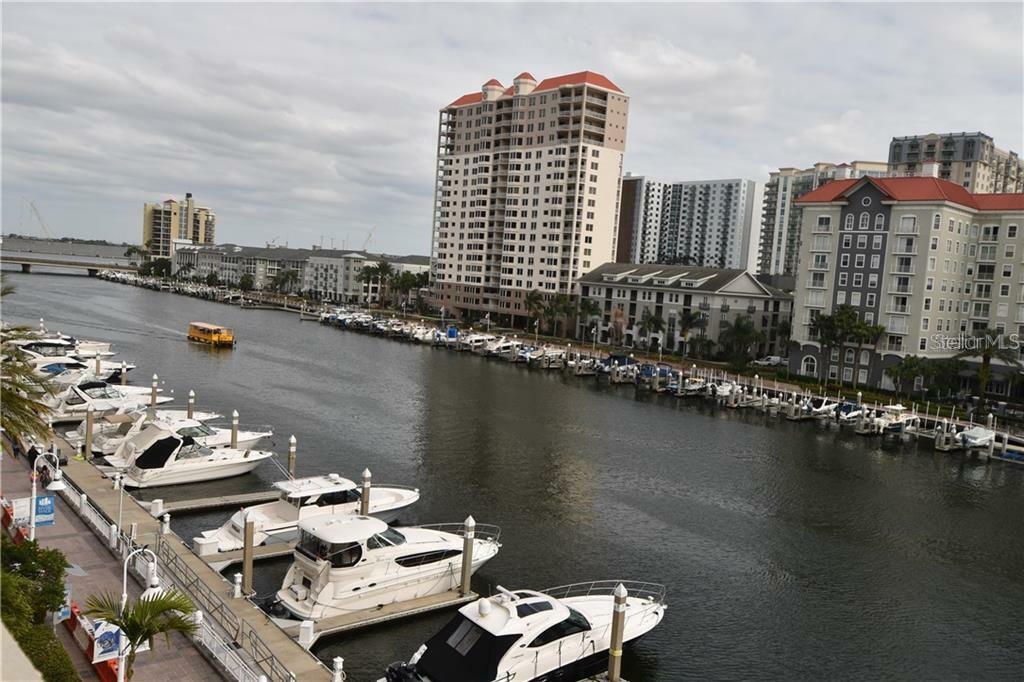 Property Photo:  700 S Harbour Island Boulevard 125  FL 33602 