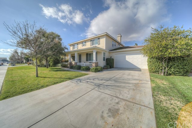 Property Photo:  27919 Watermark Drive  CA 92585 