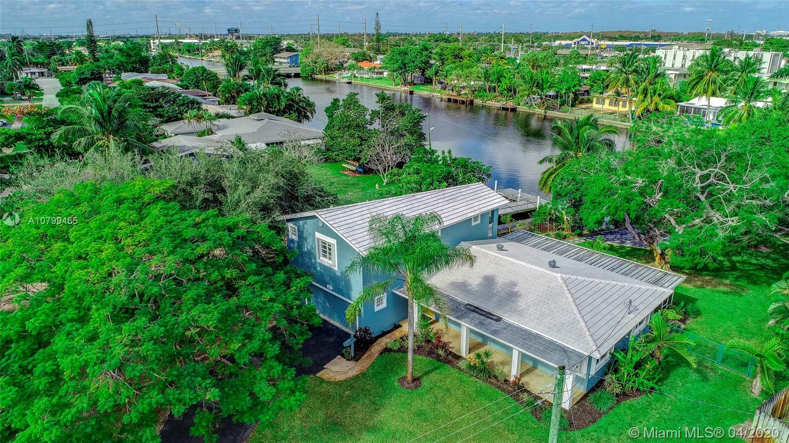 Property Photo: 649 NW 30th St FL 33311