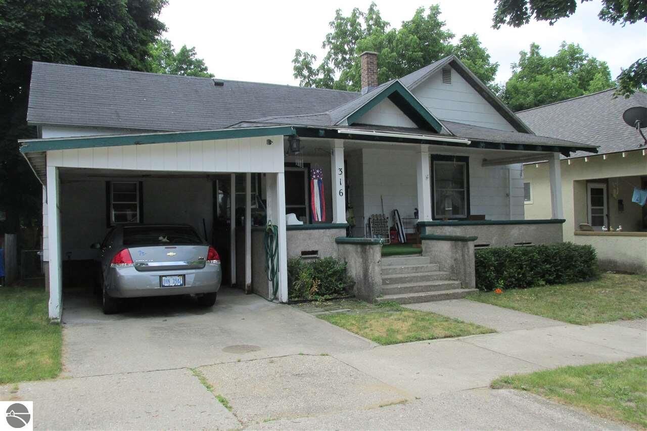 Property Photo:  316 Howard Street  MI 49601 