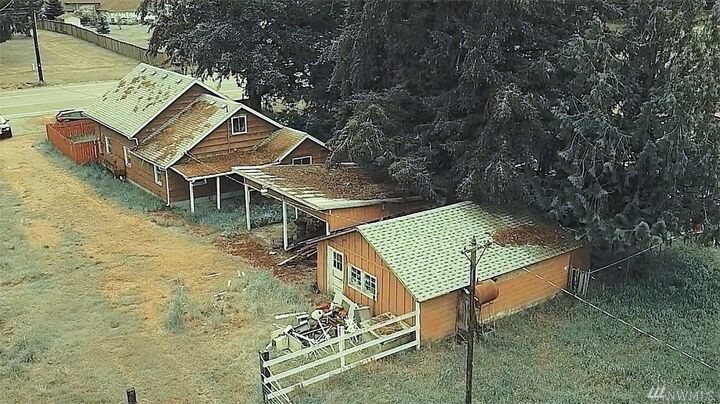 Property Photo:  14243 SE Yelm Hwy  WA 98597 