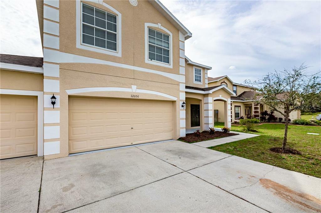 Property Photo:  12051 Citrus Leaf Drive  FL 33534 