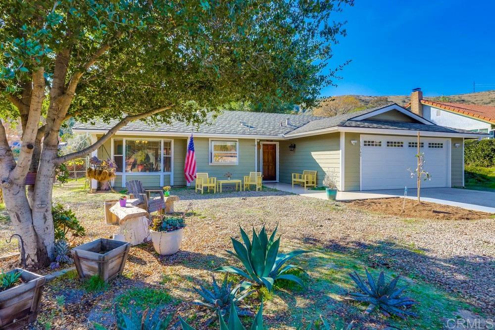 Property Photo:  16340 Oakley Rd  CA 92065 