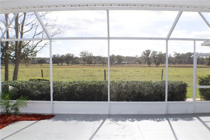 Property Photo:  2983 Poplar Avenue  FL 34748 