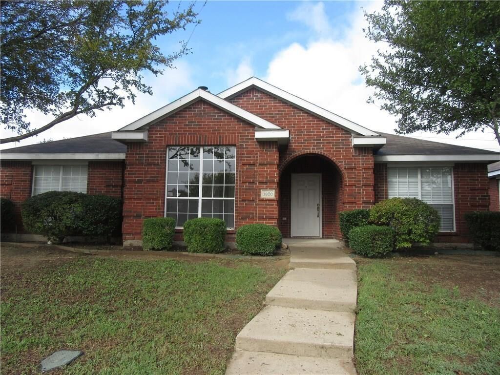 Property Photo: 3900 Chelsea Drive TX 75070