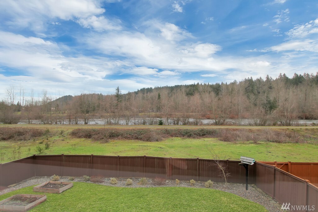 Property Photo:  1530 Daffodil Ave NE  WA 98360 