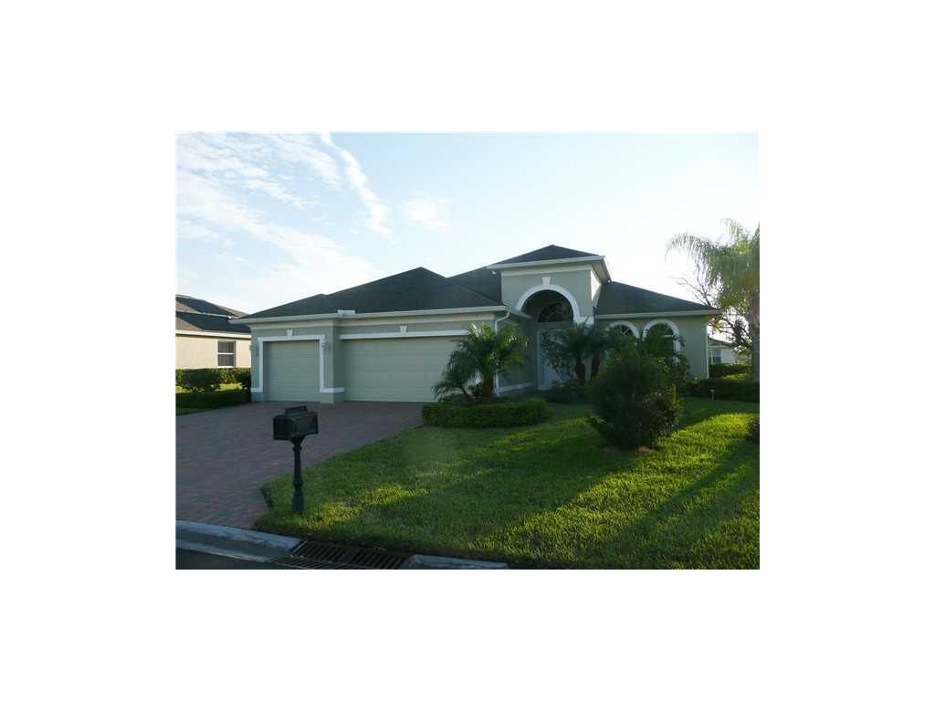 Property Photo:  3120 W Brookfield Way  FL 32966 
