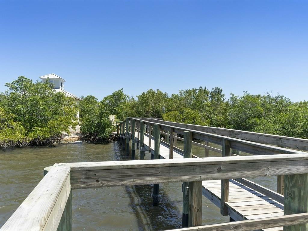 Property Photo: 25 Ocean Estates Drive FL 34994