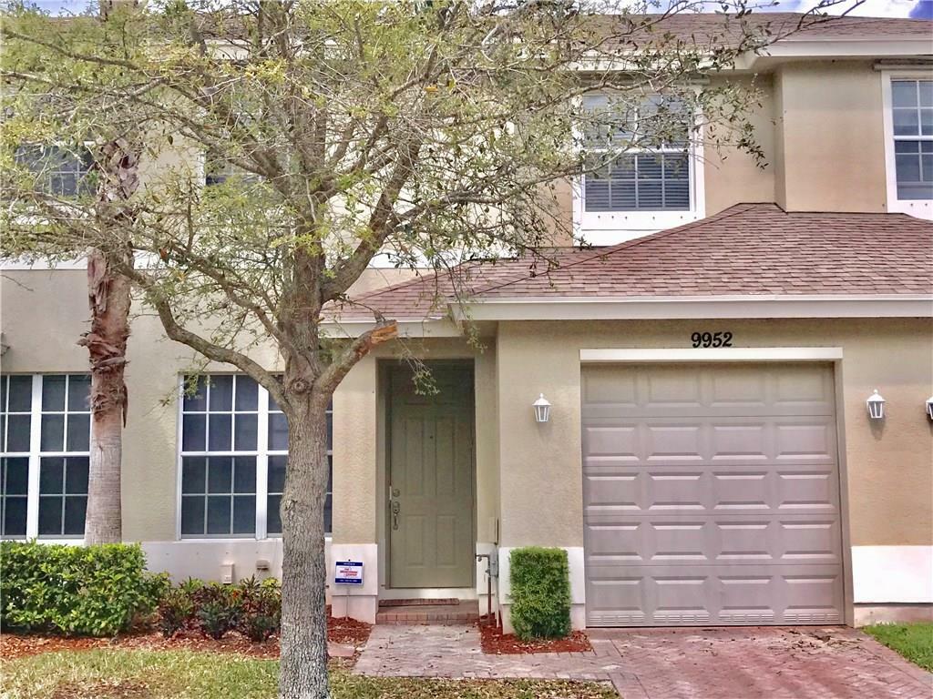 Property Photo:  9952 E Villa Circle  FL 32966 