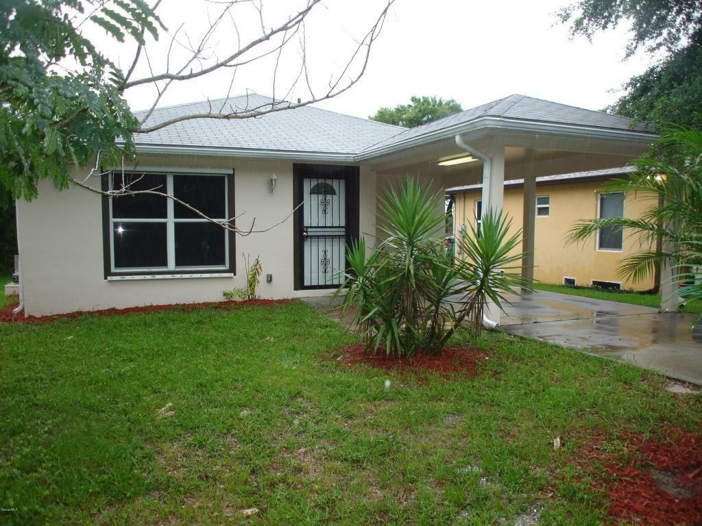Property Photo: 12914 100th Place FL 32948