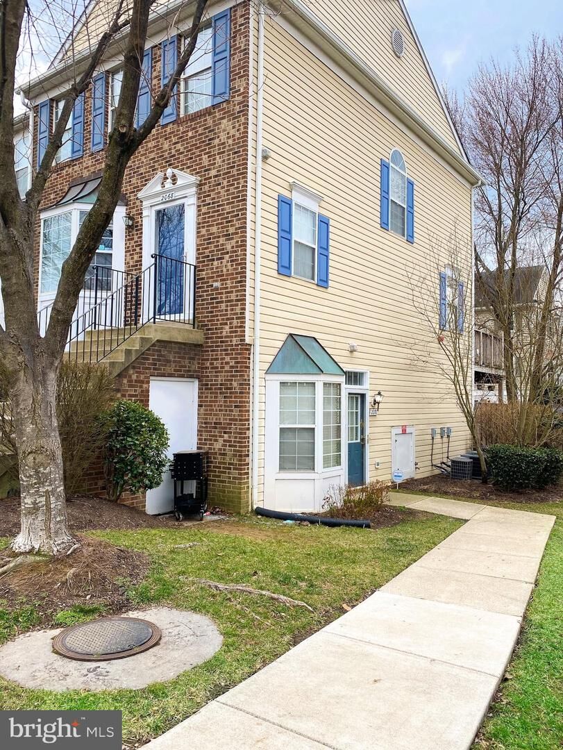 Property Photo:  2070 Pawlet Drive 36C  MD 21114 