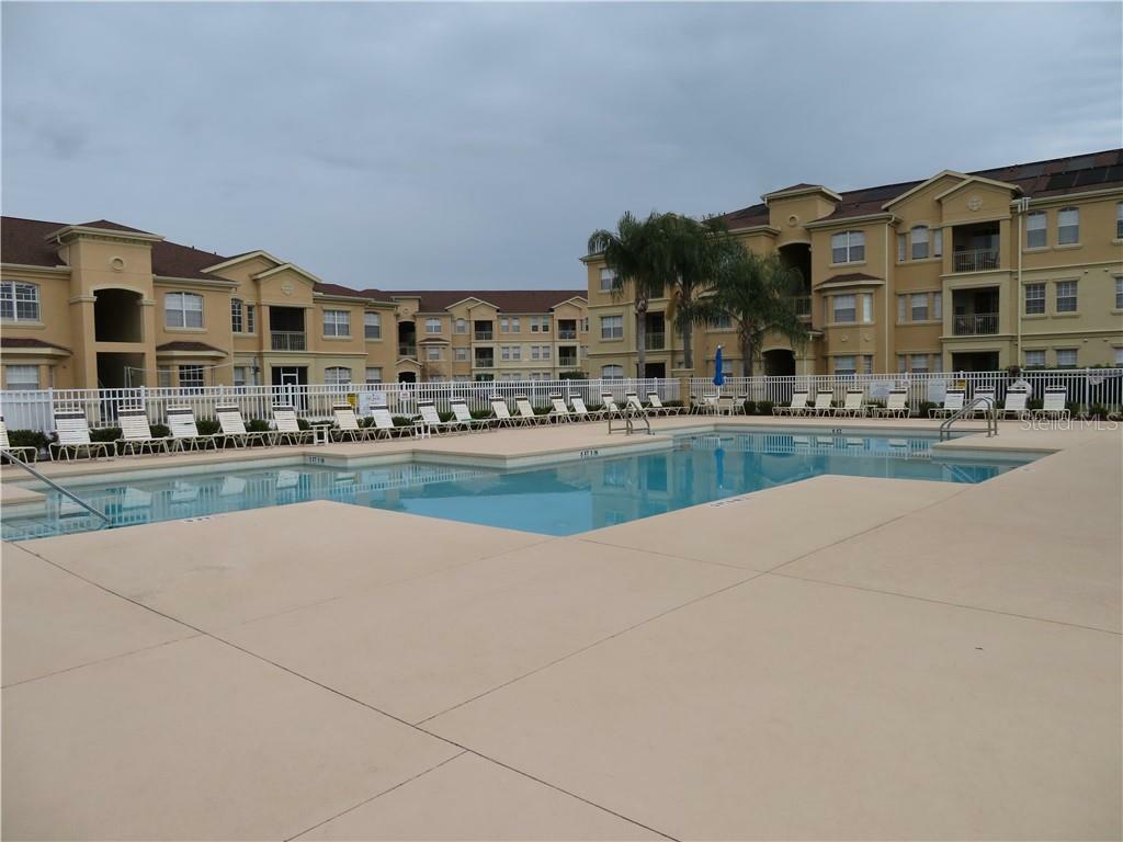 Property Photo:  305 Terrace Ridge Circle 305  FL 33896 