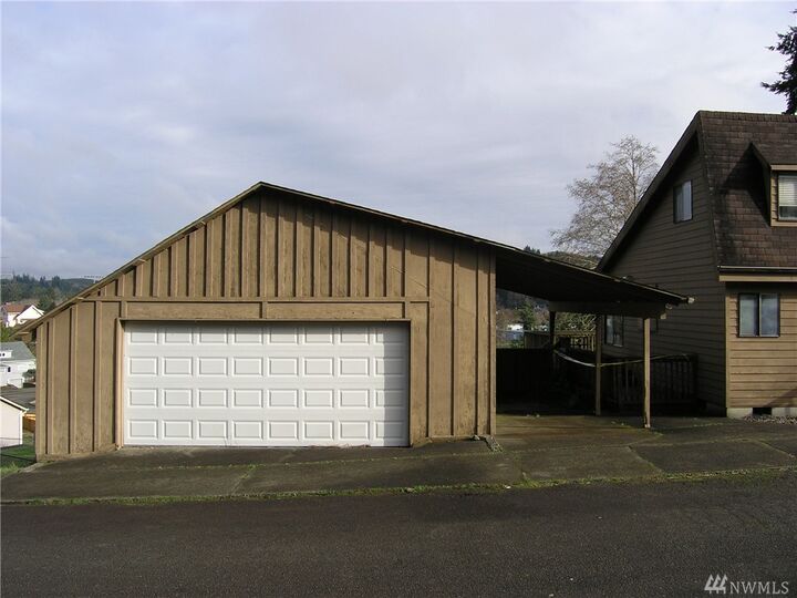 Property Photo: 832 Terrace Avenue WA 98520