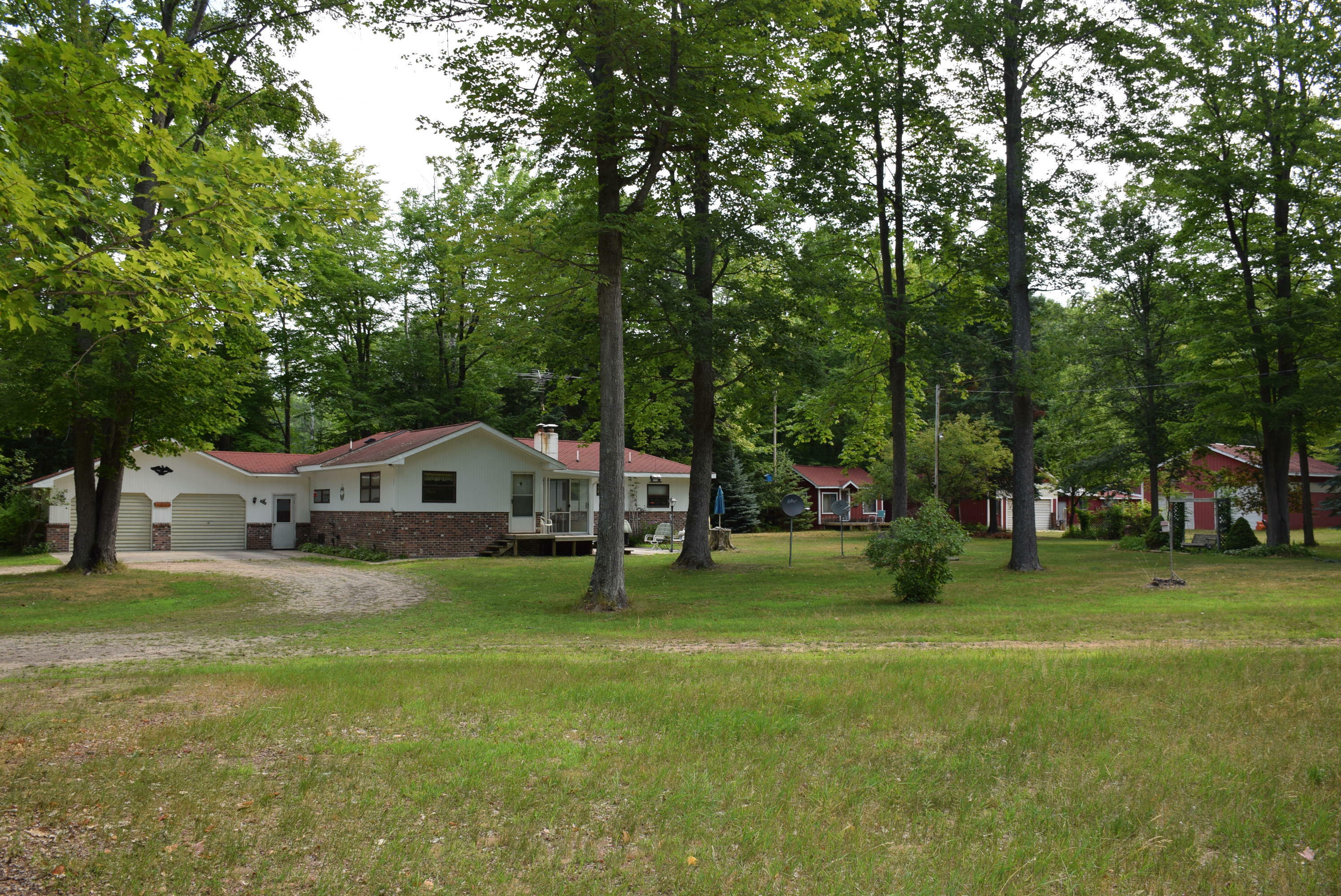 Property Photo:  1435 Cook Road  MI 49749 