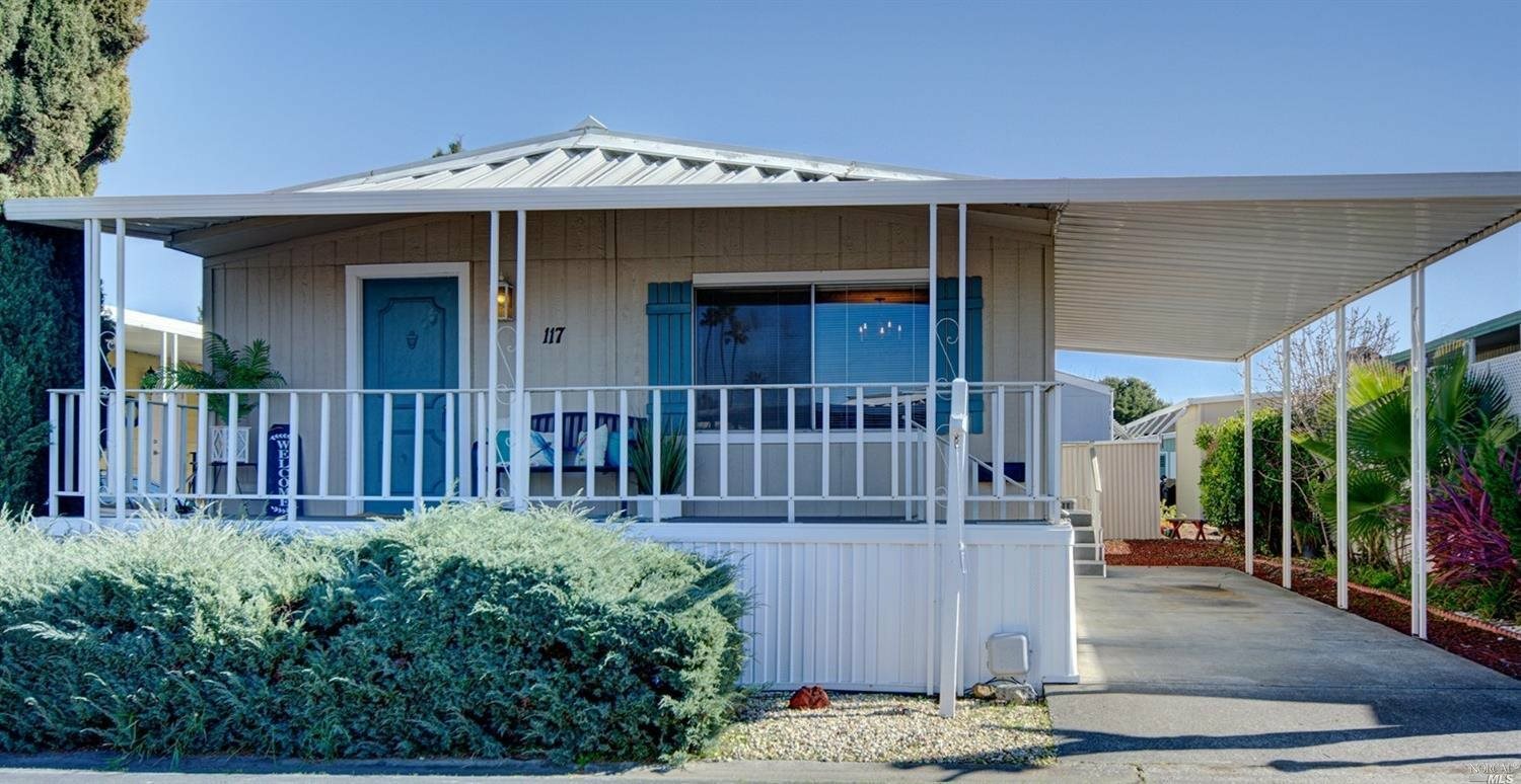 Property Photo: 300 East H Street 117 CA 94510