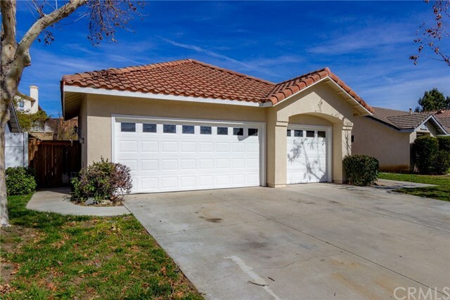 Property Photo:  24112 Troyes Lane  CA 92562 