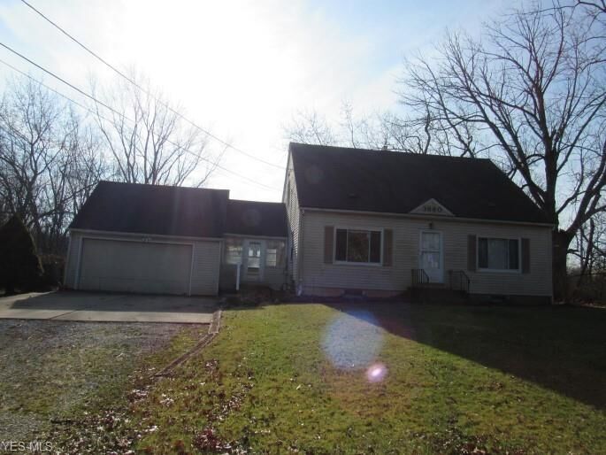 Property Photo:  3660 Wadsworth Road  OH 44203 