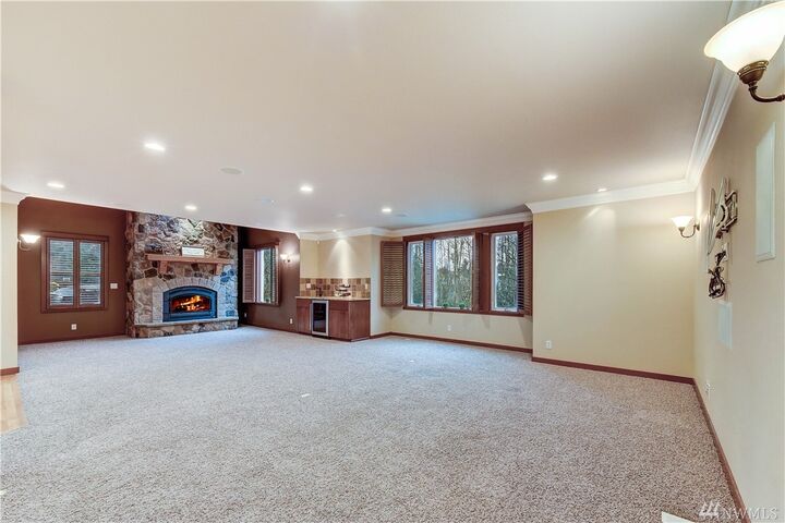 Property Photo:  8619  66th Avenue E  WA 98371 