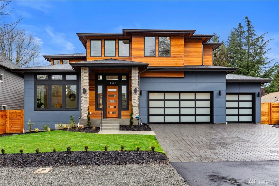 Property Photo: 1408 N 34th St WA 98056