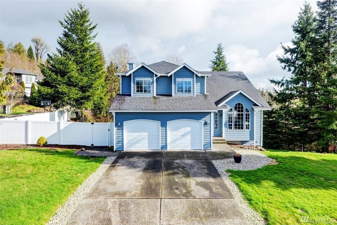 Property Photo: 3224 Ammons Dr WA 98632