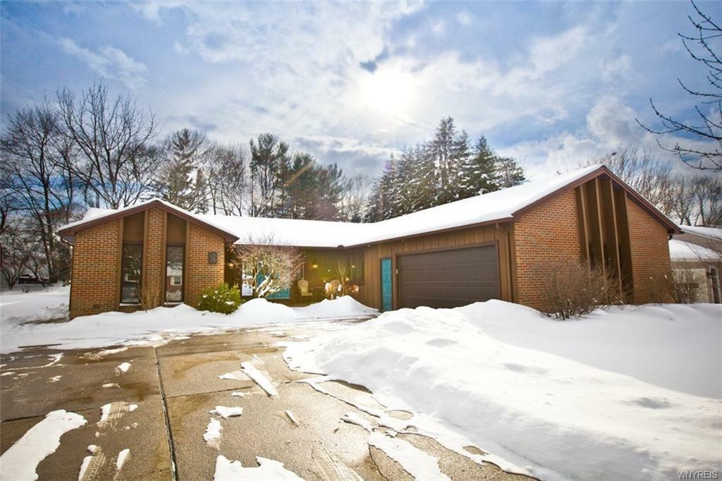 Property Photo: 4825 Crestwood Drive NY 14075