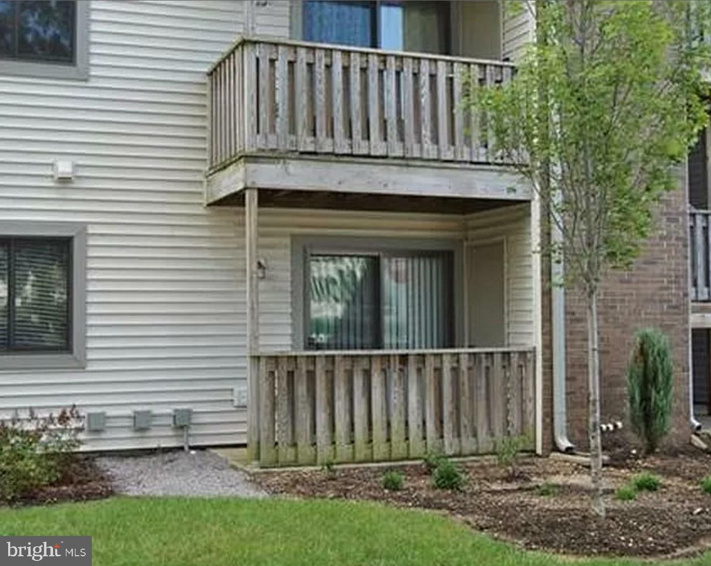 Property Photo:  505 Ravens Crest Dr E  NJ 08536 