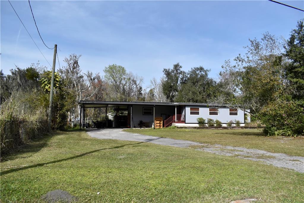 Property Photo: 18825 Tacoma Street FL 32833
