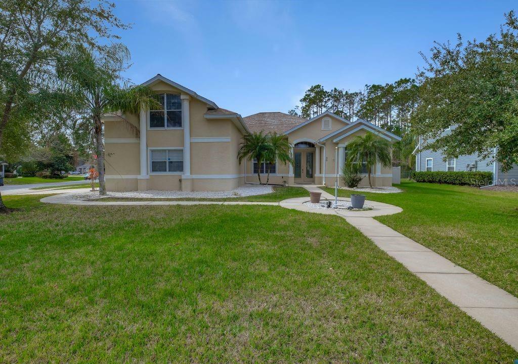 Property Photo:  25 Foxfords Chase  FL 32174 