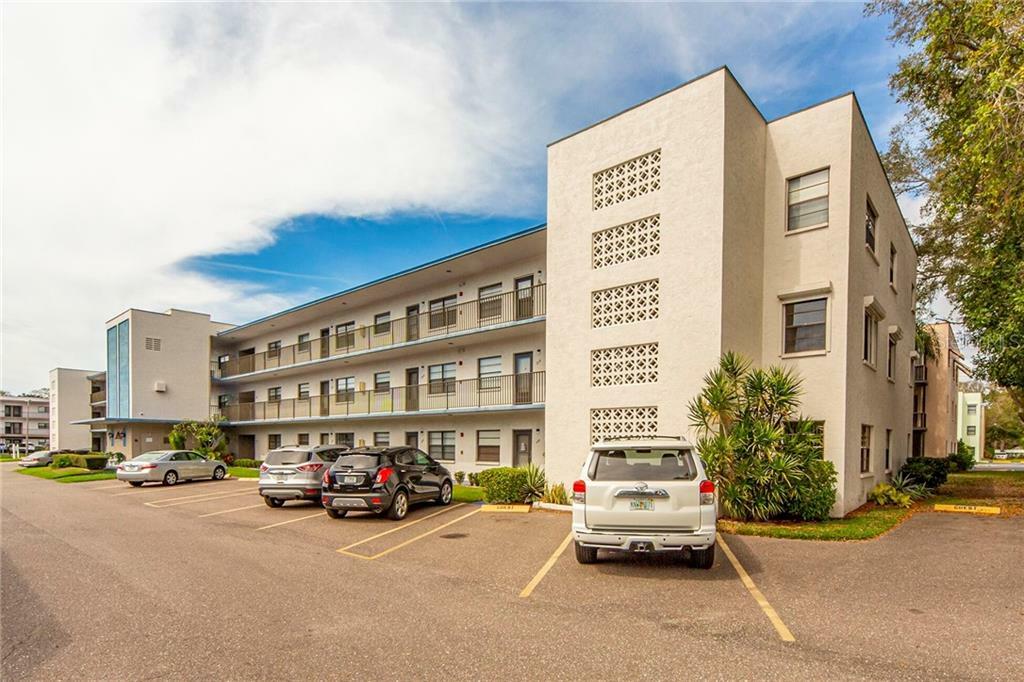 Property Photo: 5969 Terrace Park Dr N 211 FL 33709
