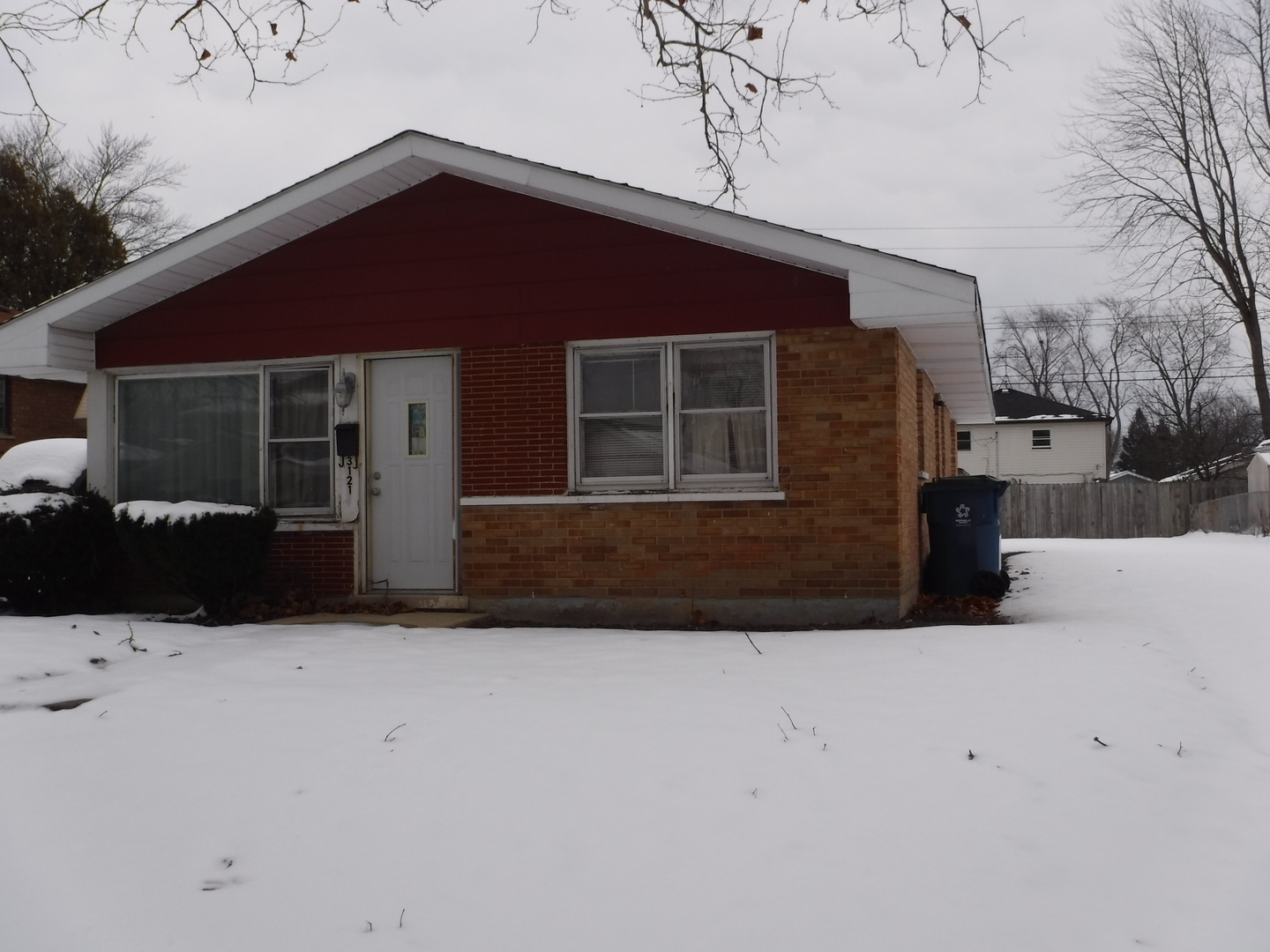 Property Photo:  3121 Wallace Avenue  IL 60475 