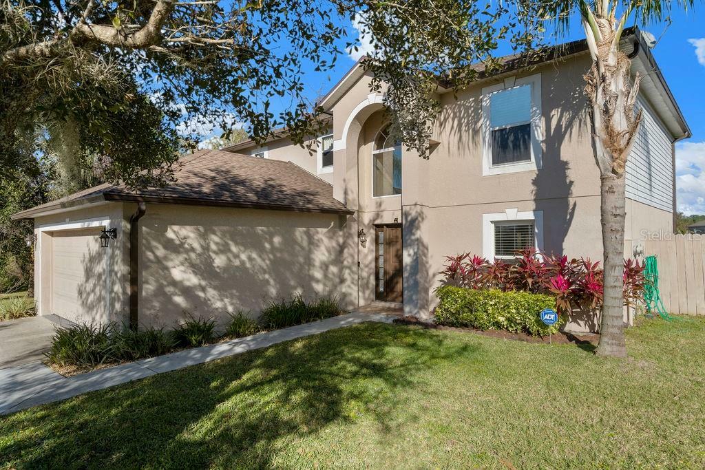 Property Photo: 139 Crown Colony Way FL 32771