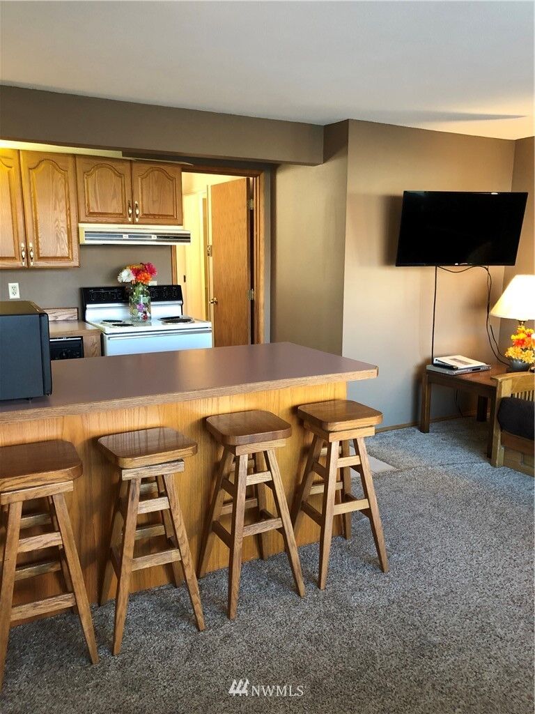 Property Photo:  8903 Crescent Bar Road NW 137  WA 98848 