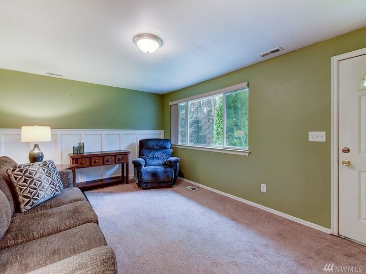 Property Photo: 11719 91st Avenue E WA 98373