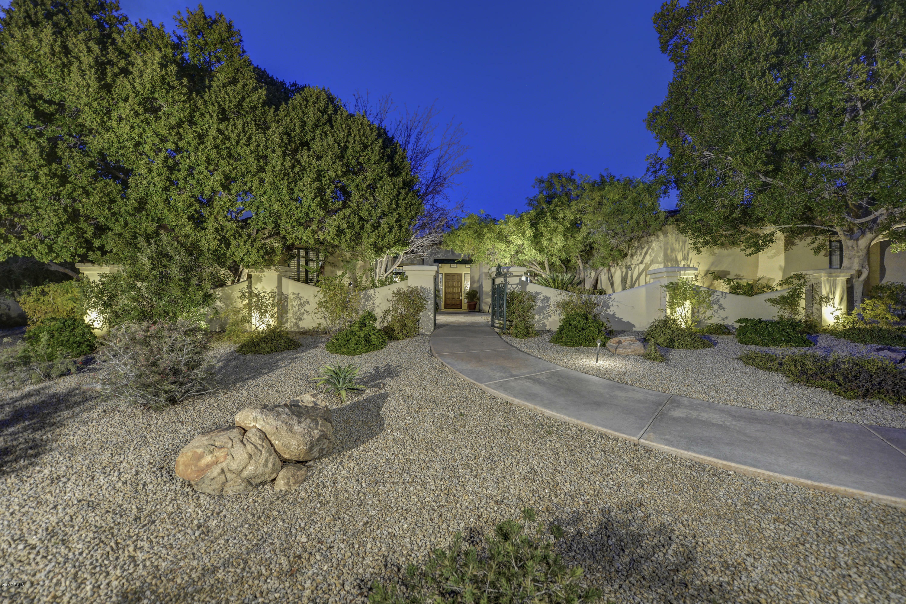 Property Photo:  3586 E Rose Lane  AZ 85253 