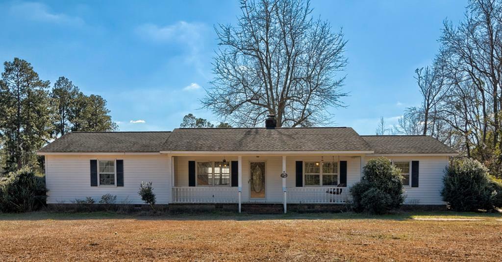 Property Photo:  811 McCain Drive  SC 29042 