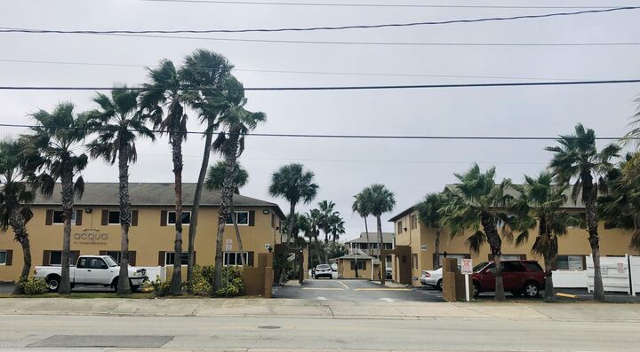 411 N Halifax Avenue  Daytona Beach FL 32118 photo