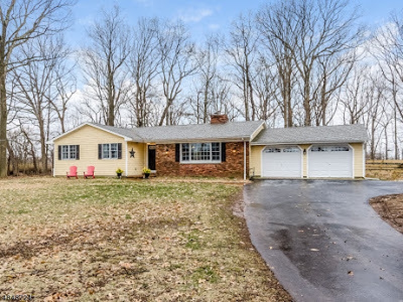 Property Photo:  46 Rittenhouse Rd  NJ 08559 