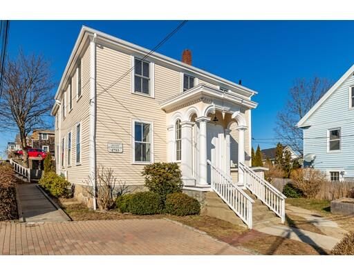 Property Photo:  7 Beacon Street  MA 01930 