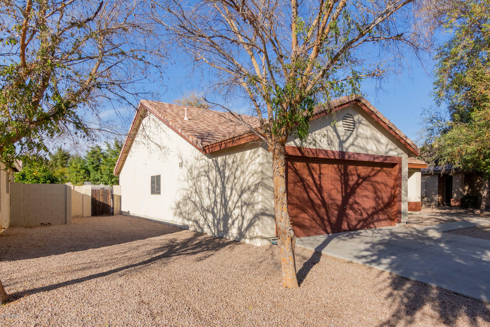 Property Photo:  474 W Fabens Lane  AZ 85233 