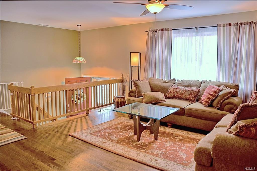 Property Photo: 16 Bonnie Hollow Lane NY 10548