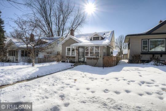 Property Photo:  1418 Stanford Avenue  MN 55105 